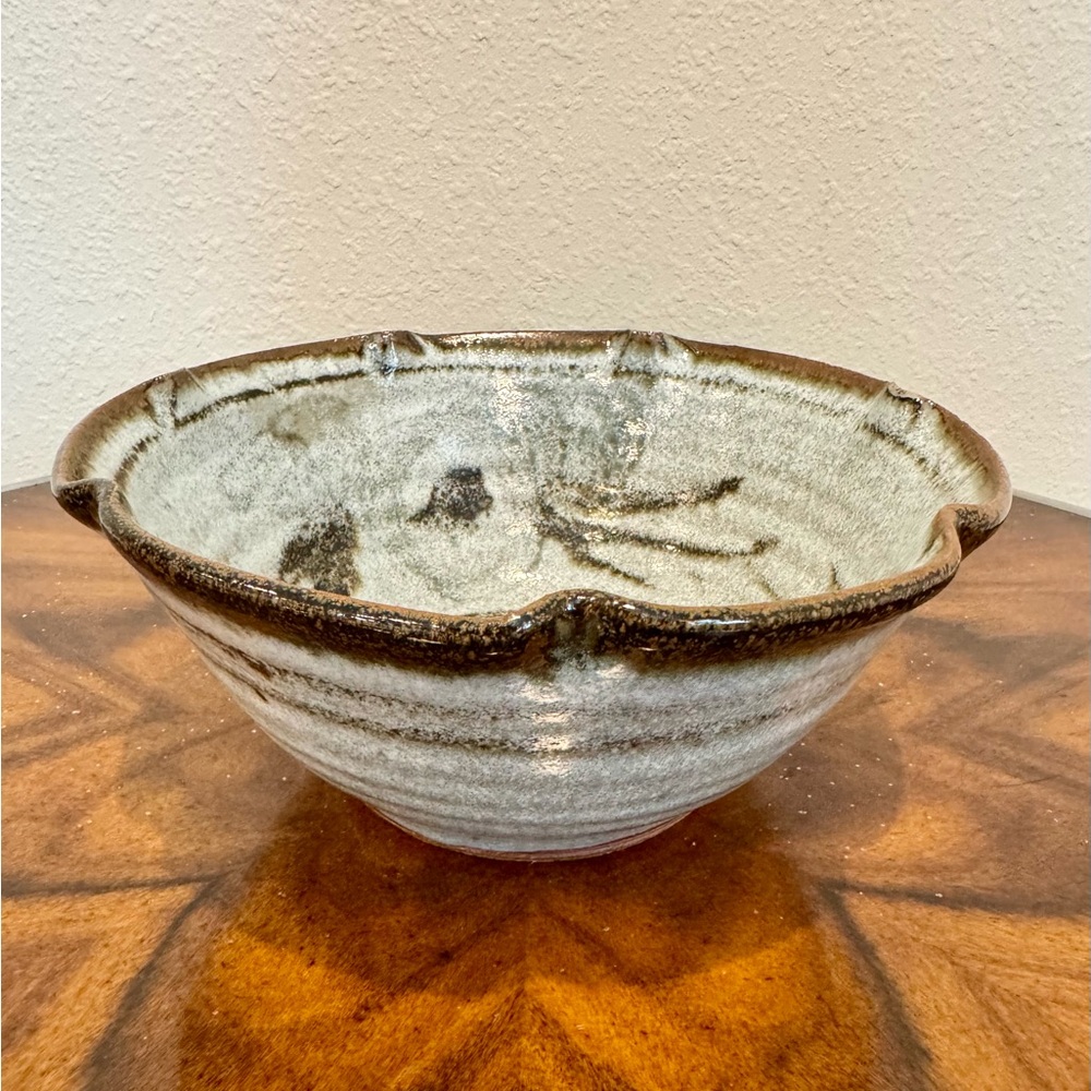 Joan Glasgow Elegant Studio Art Stoneware Bowl 7” - Picture 2 of 11